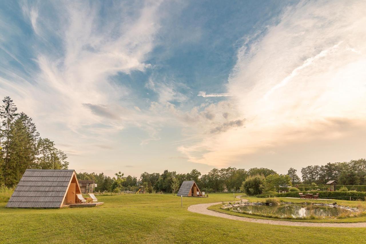 Glamping Bizjak Luxe tent Preddvor